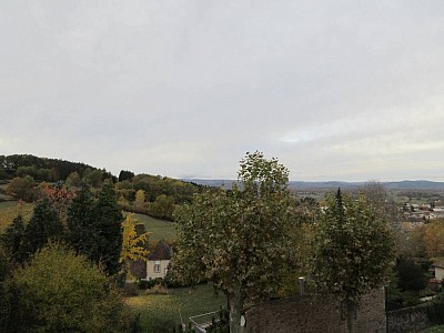 APPARTEMENT T3 A VENDRE - AUTUN HISTORIQUE - 48 m2 - 33000€