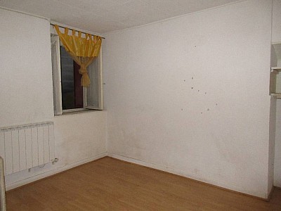 APPARTEMENT T3 A VENDRE - AUTUN HISTORIQUE - 48 m2 - 33000€