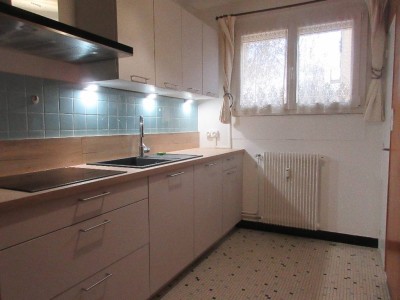 APPARTEMENT T4 - AUTUN PROCHE COMMERCES - 76.94 m2 - VENDU