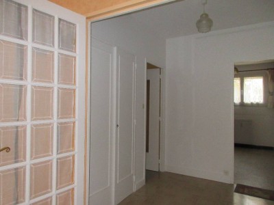APPARTEMENT T4 - AUTUN PROCHE COMMERCES - 76.94 m2 - VENDU