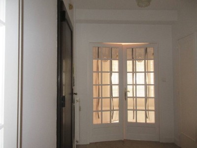 APPARTEMENT T4 - AUTUN PROCHE COMMERCES - 76.94 m2 - VENDU