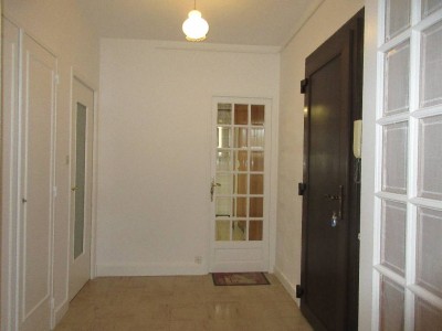 APPARTEMENT T4 - AUTUN PROCHE COMMERCES - 76.94 m2 - VENDU