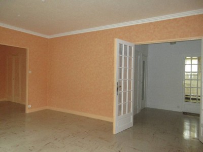 APPARTEMENT T4 - AUTUN PROCHE COMMERCES - 76.94 m2 - VENDU