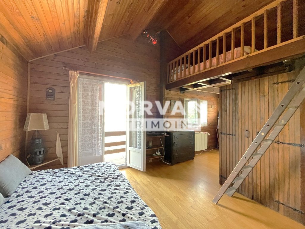CHALET A VENDRE - MONTIGNY EN MORVAN - 90.06 m2 - 200 000 &euro;
