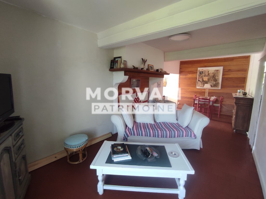 FERMETTE - ST LEGER DE FOUGERET - 80.27 m2 - VENDU