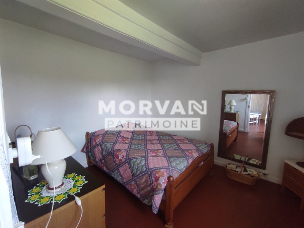 FERMETTE - ST LEGER DE FOUGERET - 80.27 m2 - VENDU