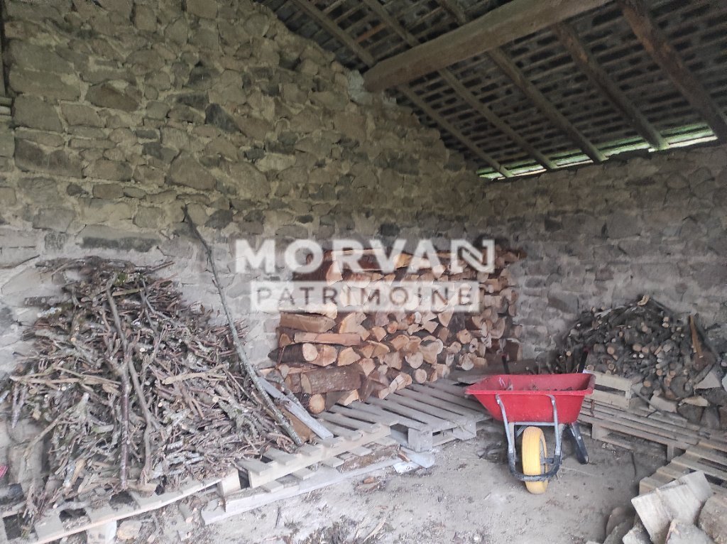 FERMETTE - ST LEGER DE FOUGERET - 80.27 m2 - VENDU