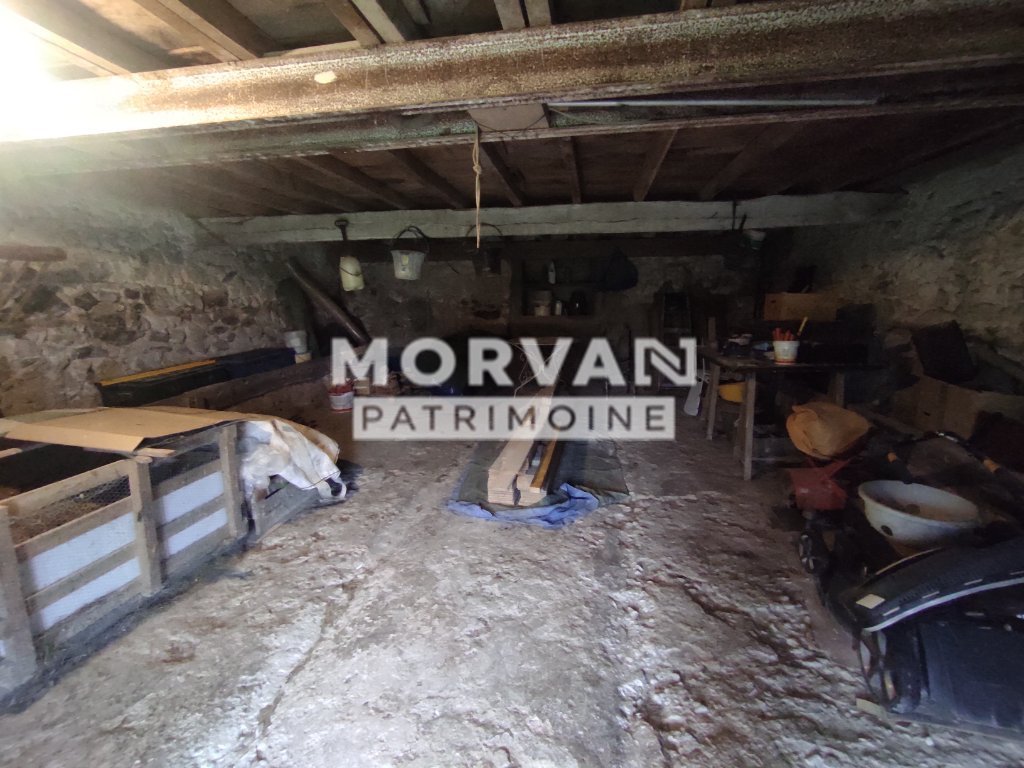 FERMETTE - ST LEGER DE FOUGERET - 80.27 m2 - VENDU