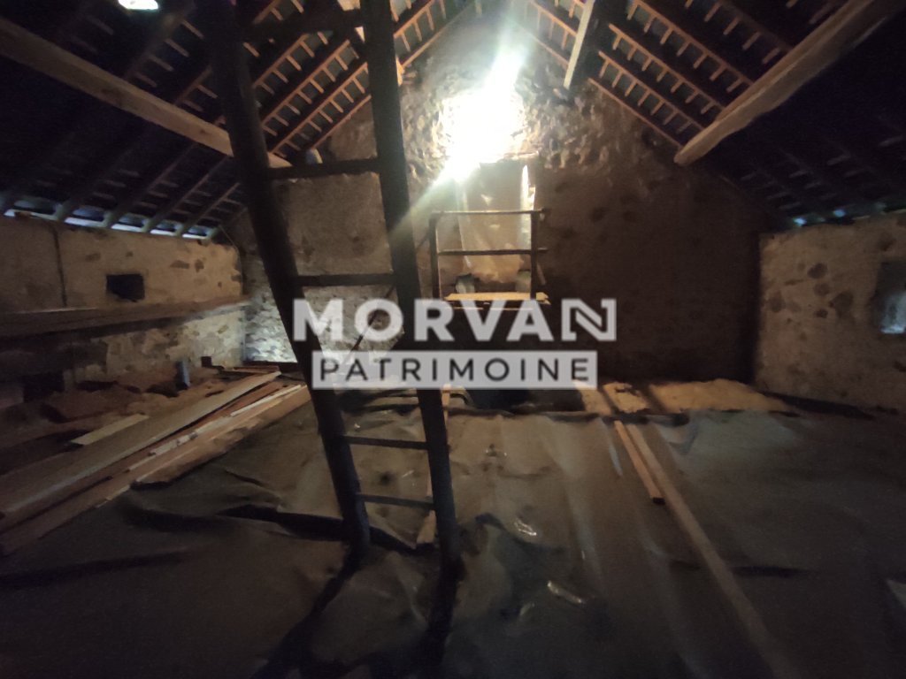 FERMETTE - ST LEGER DE FOUGERET - 80.27 m2 - VENDU