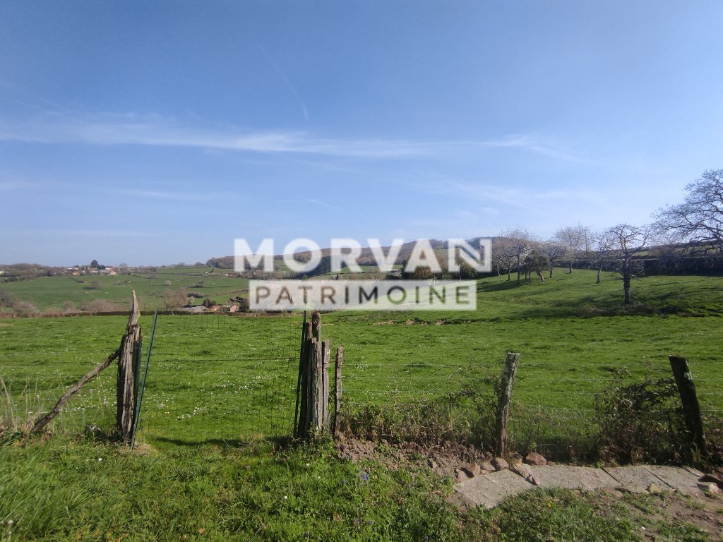 FERMETTE - ST LEGER DE FOUGERET - 80.27 m2 - VENDU