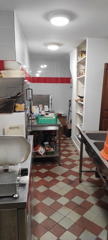 Fond de commerce A VENDRE - CHATEAU CHINON VILLE - 128.5 m2 - 199�000�&euro;