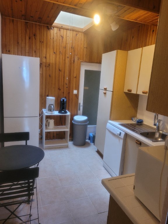 IMMEUBLE DE RAPPORT A VENDRE - CHATEAU CHINON VILLE - 200 m2 - 92�000�&euro;