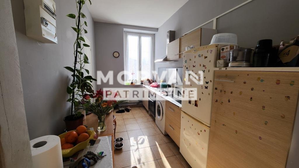 IMMEUBLE DE RAPPORT - COMMERCE & HABITATION A VENDRE - CHATILLON EN BAZOIS - 420 m2 - 156 000 &euro;