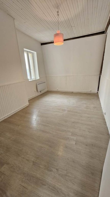 IMMEUBLE DE RAPPORT - COMMERCE & HABITATION A VENDRE - CHATILLON EN BAZOIS - 420 m2 - 156 000 &euro;