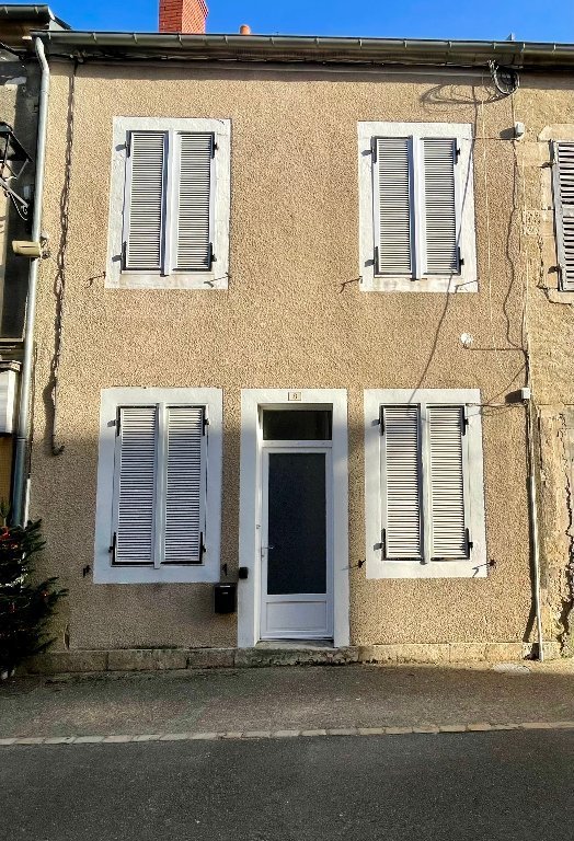IMMEUBLE DE RAPPORT A VENDRE - MOULINS ENGILBERT - 177.7 m2 - 146�000�&euro;