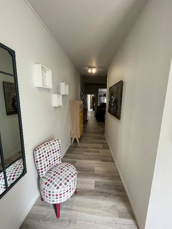 IMMEUBLE DE RAPPORT A VENDRE - MOULINS ENGILBERT - 177.7 m2 - 146�000�&euro;