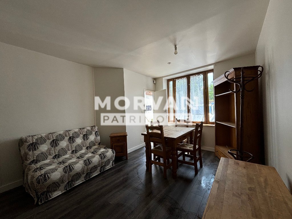 IMMEUBLE DE RAPPORT A VENDRE - MOULINS ENGILBERT - 177.7 m2 - 146�000�&euro;