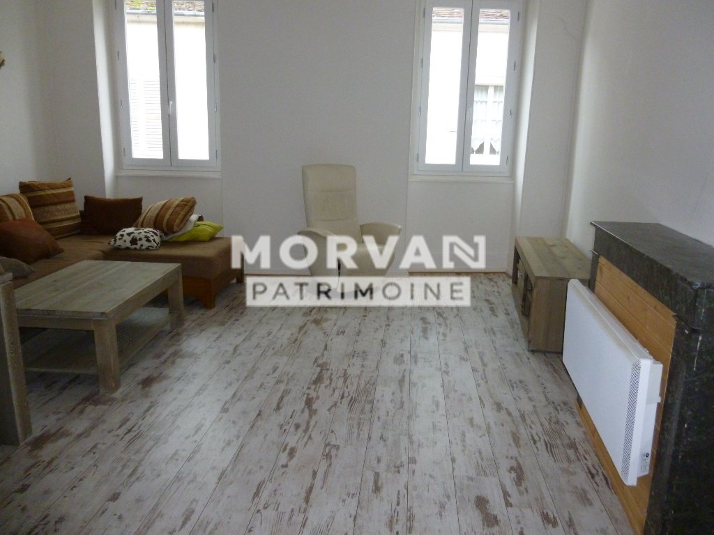 IMMEUBLE DE RAPPORT A VENDRE - MOULINS ENGILBERT - 177.7 m2 - 146�000�&euro;