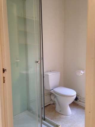 IMMEUBLE DE RAPPORT A VENDRE - ST SAULGE - 159.23 m2 - 77�000�&euro;