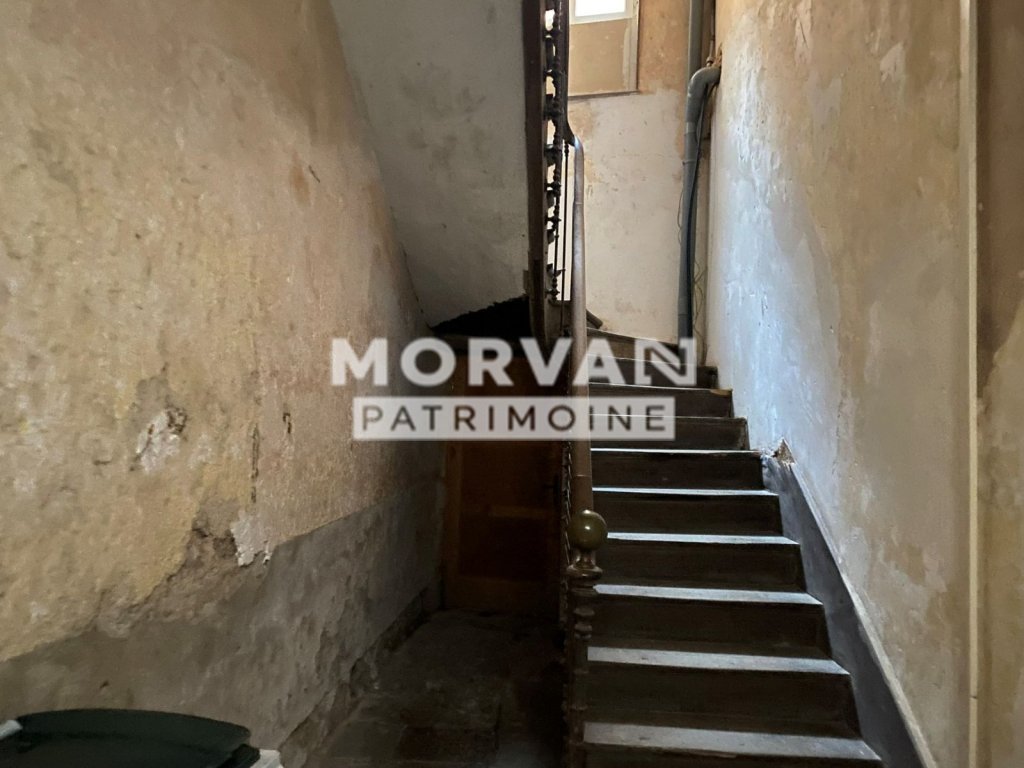 IMMEUBLE DE RAPPORT A VENDRE - ST SAULGE - 159.23 m2 - 77�000�&euro;