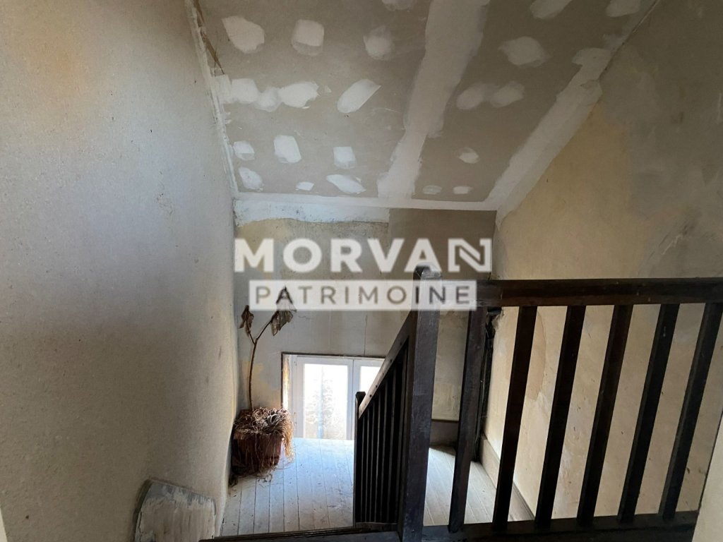 IMMEUBLE DE RAPPORT A VENDRE - ST SAULGE - 159.23 m2 - 77�000�&euro;