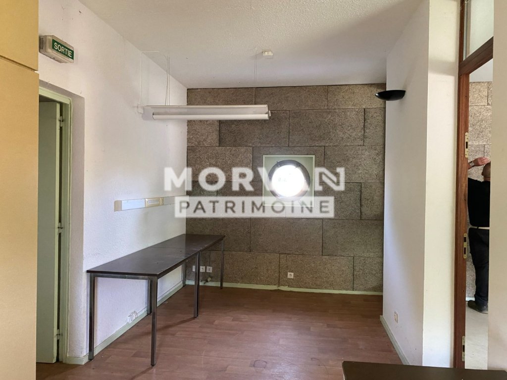 MAISON A VENDRE - ALLUY - 294.95 m2 - 71 700 &euro;