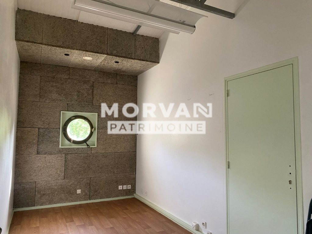 MAISON A VENDRE - ALLUY - 294.95 m2 - 71 700 &euro;