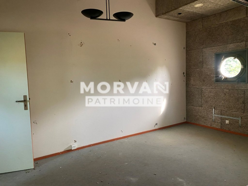 MAISON A VENDRE - ALLUY - 294.95 m2 - 71 700 &euro;