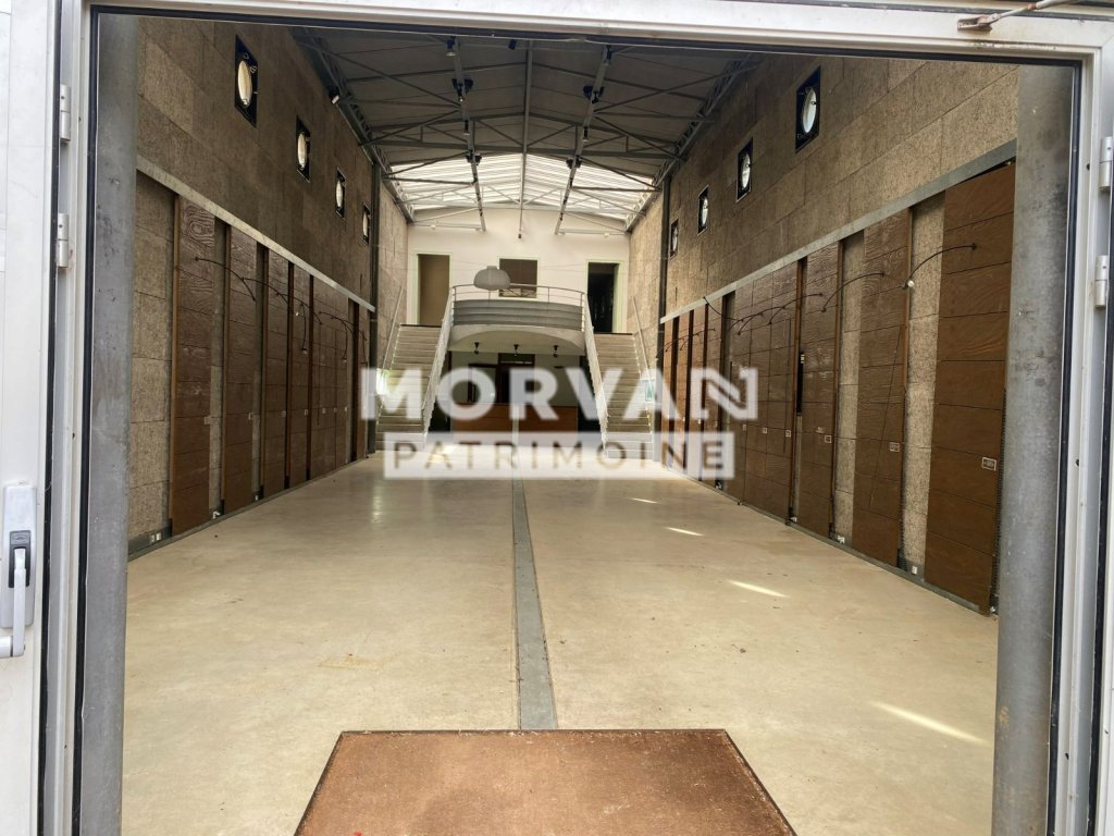 MAISON A VENDRE - ALLUY - 294.95 m2 - 71 700 &euro;