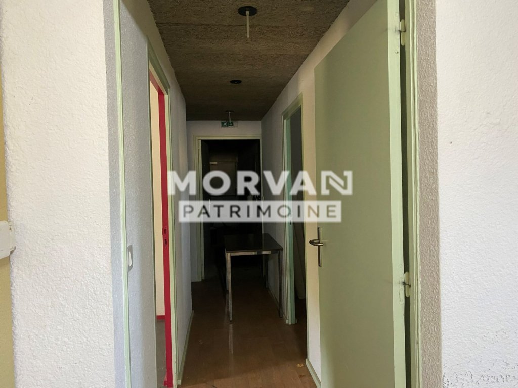 MAISON A VENDRE - ALLUY - 294.95 m2 - 71 700 &euro;