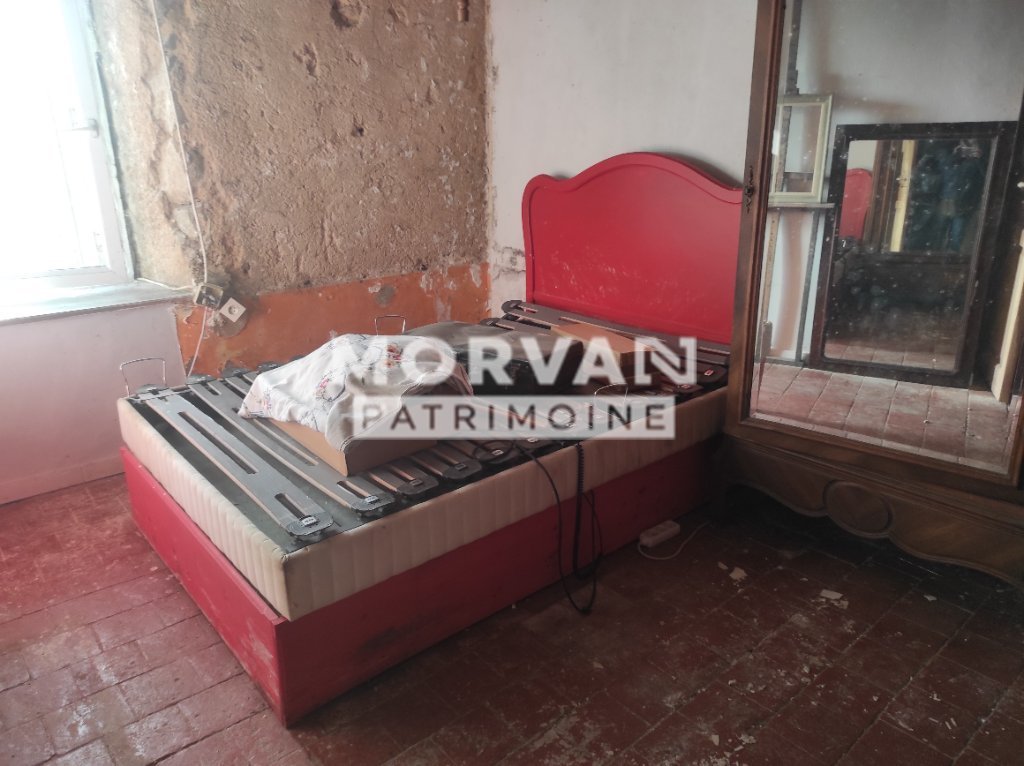 MAISON A VENDRE - ARLEUF - 159.38 m2 - 99�000�&euro;