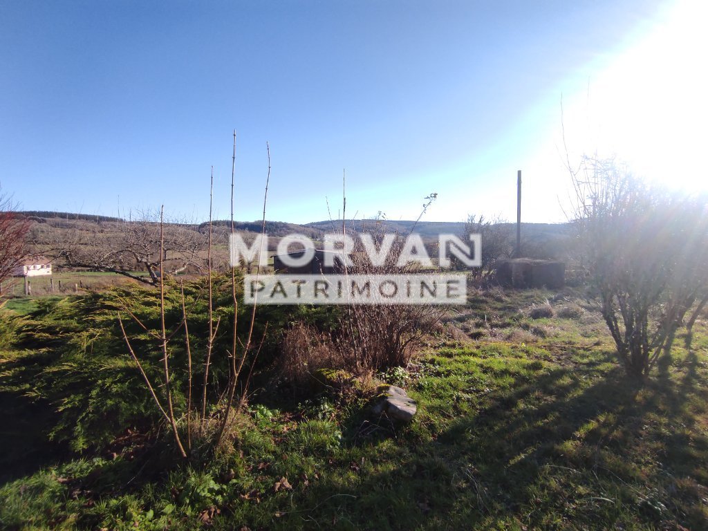 Pavillon sur Sous Sol complet avec d�pendances A VENDRE - ARLEUF - 94.62 m2 - 119�000�&euro;