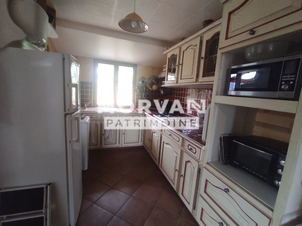 MAISON A VENDRE - ARLEUF - 103.57 m2 - 125 000 &euro;