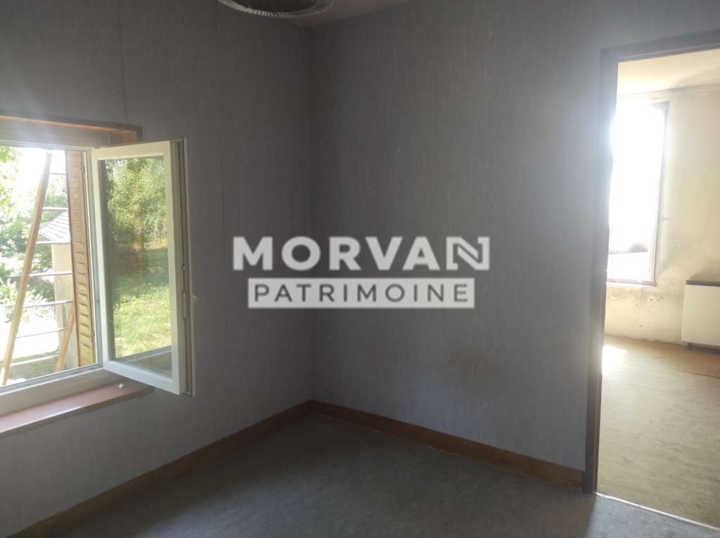 Ensemble de trois maisons A VENDRE - ARLEUF - 144.34 m2 - 34 000 &euro;