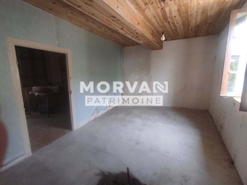 Ensemble de trois maisons A VENDRE - ARLEUF - 144.34 m2 - 34 000 &euro;