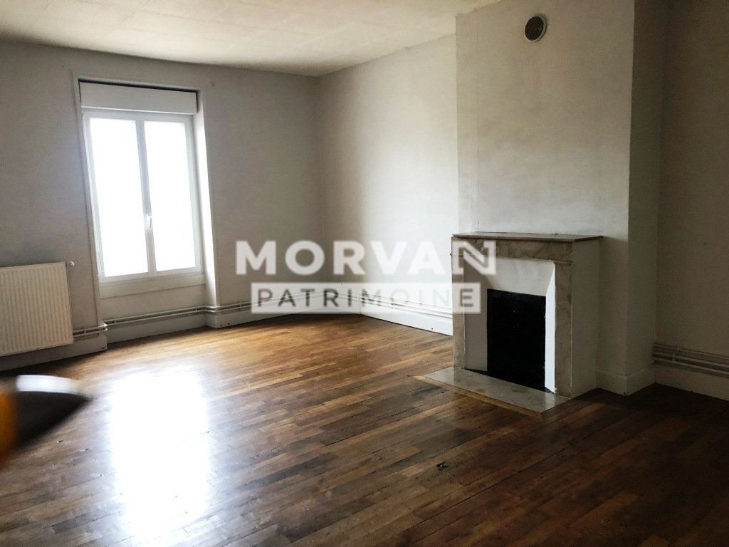 MAISON A VENDRE - AUNAY EN BAZOIS - 142.52 m2 - 49 000 &euro;