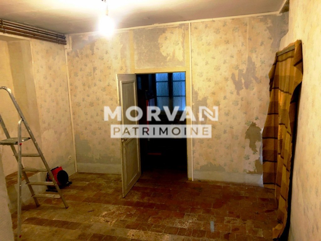 MAISON A VENDRE - AUNAY EN BAZOIS - 142.52 m2 - 49 000 &euro;