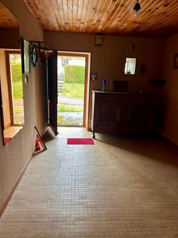 MAISON A VENDRE - BONA - 106.98 m2 - 70 000 &euro;