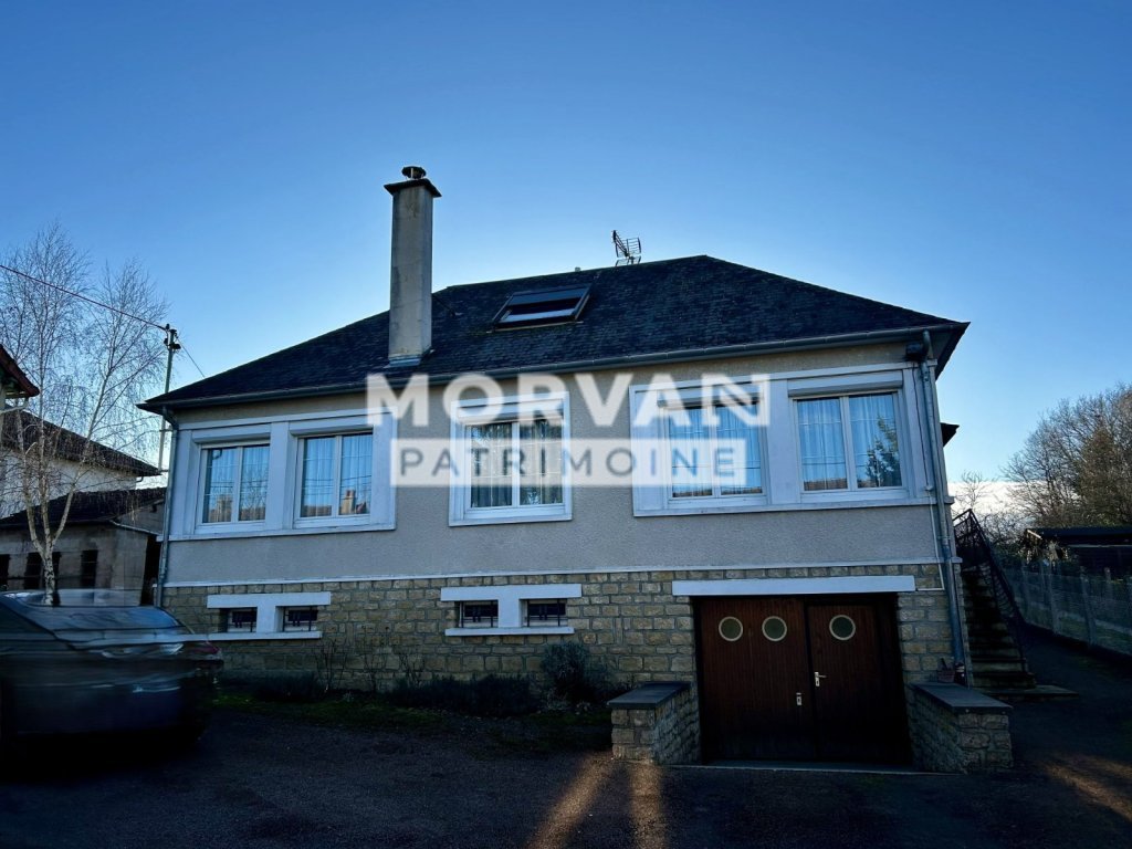 MAISON A VENDRE - CERCY LA TOUR - 149.65 m2 - 172�000�&euro;