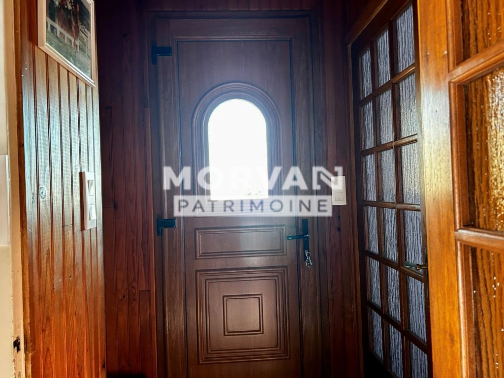 MAISON A VENDRE - CERCY LA TOUR - 149.65 m2 - 172�000�&euro;