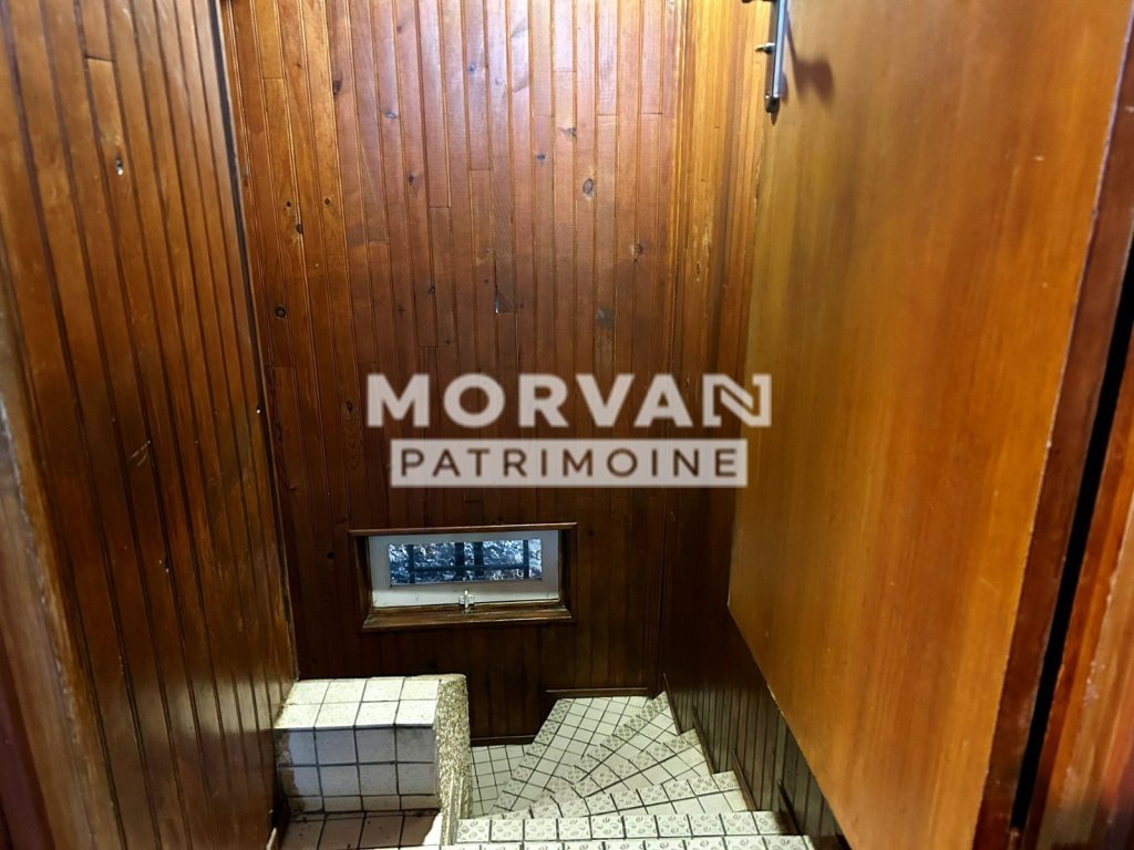 MAISON A VENDRE - CERCY LA TOUR - 149.65 m2 - 172�000�&euro;