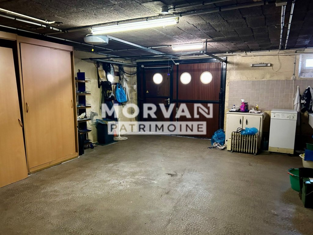 MAISON A VENDRE - CERCY LA TOUR - 149.65 m2 - 172�000�&euro;