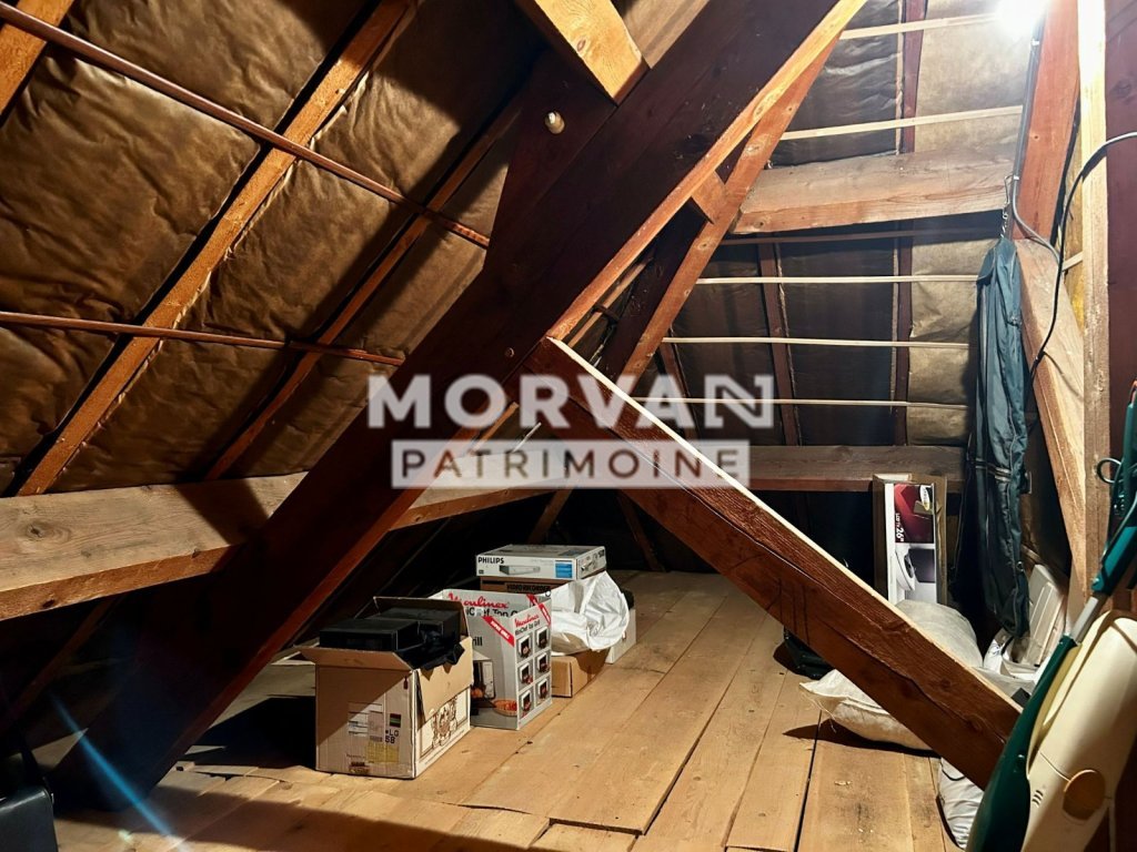 MAISON A VENDRE - CERCY LA TOUR - 149.65 m2 - 172�000�&euro;