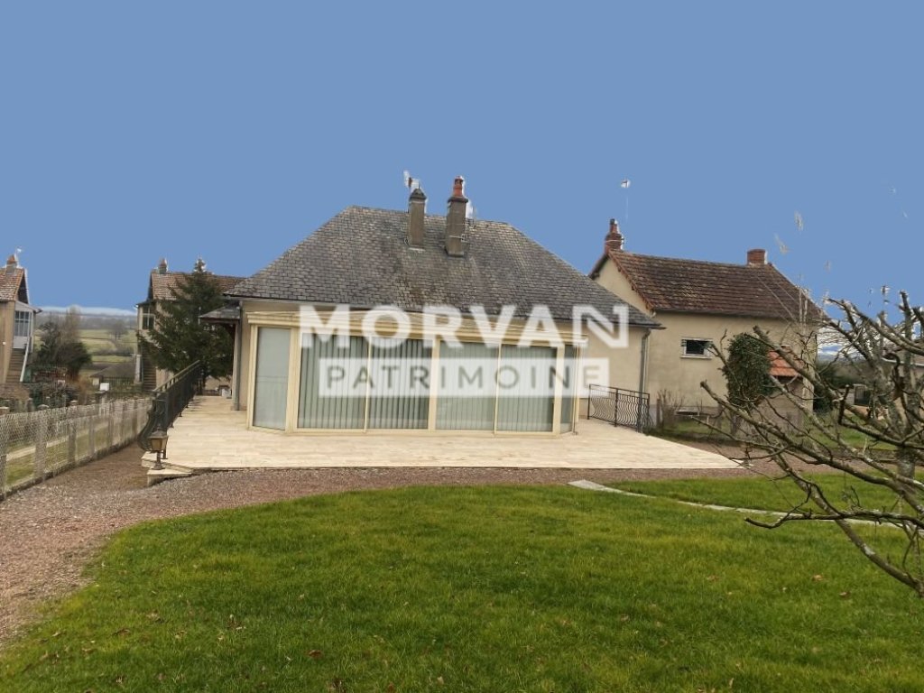 MAISON A VENDRE - CERCY LA TOUR - 149.65 m2 - 172�000�&euro;