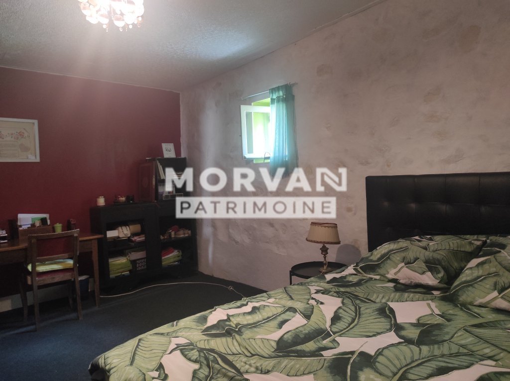 MAISON A VENDRE - CHATEAU CHINON CAMPAGNE - 163.58 m2 - 129�000�&euro;