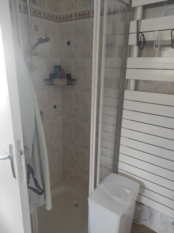 MAISON A VENDRE - CHATEAU CHINON CAMPAGNE - 163.58 m2 - 129�000�&euro;