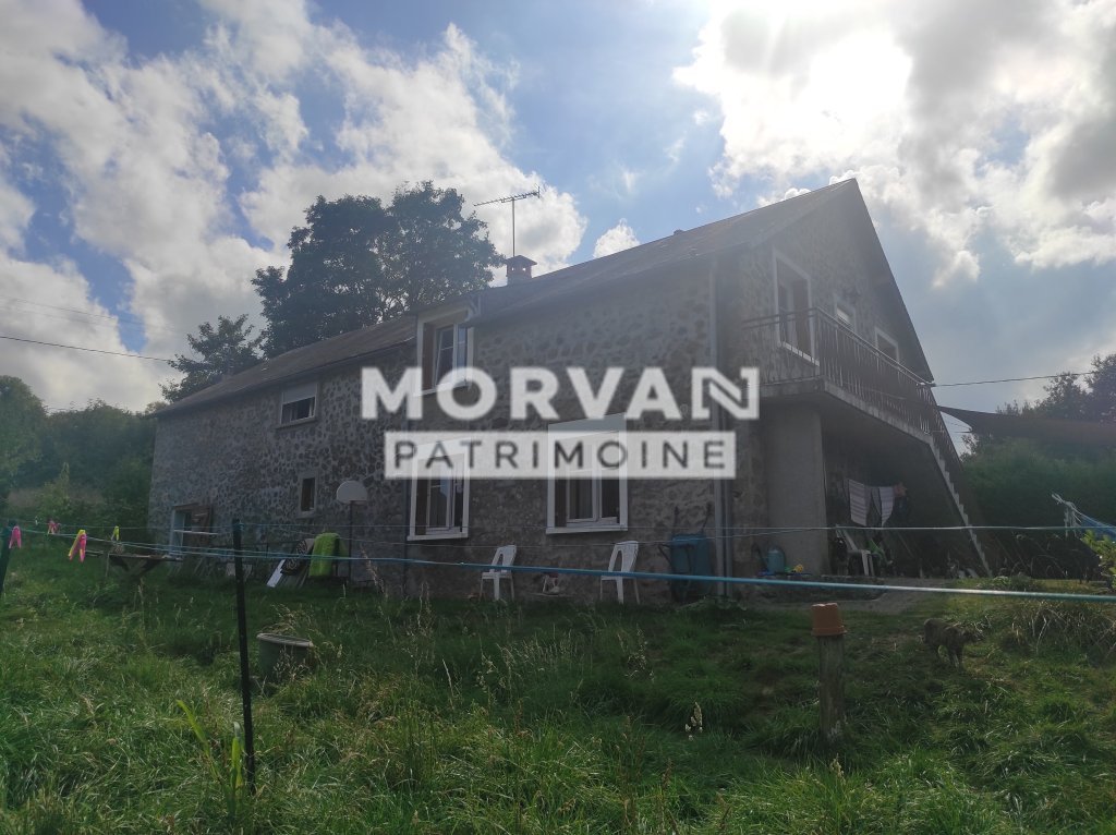 MAISON A VENDRE - CHATEAU CHINON CAMPAGNE - 163.58 m2 - 129�000�&euro;