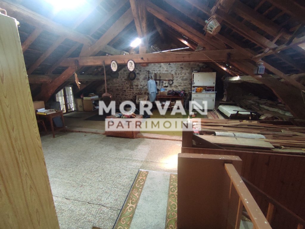 MAISON A VENDRE - CHATEAU CHINON CAMPAGNE - 102.11 m2 - 70�000�&euro;