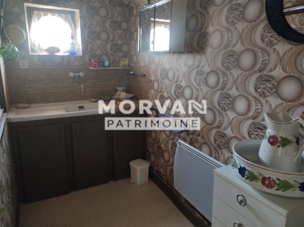 MAISON A VENDRE - CHATEAU CHINON CAMPAGNE - 102.11 m2 - 70�000�&euro;