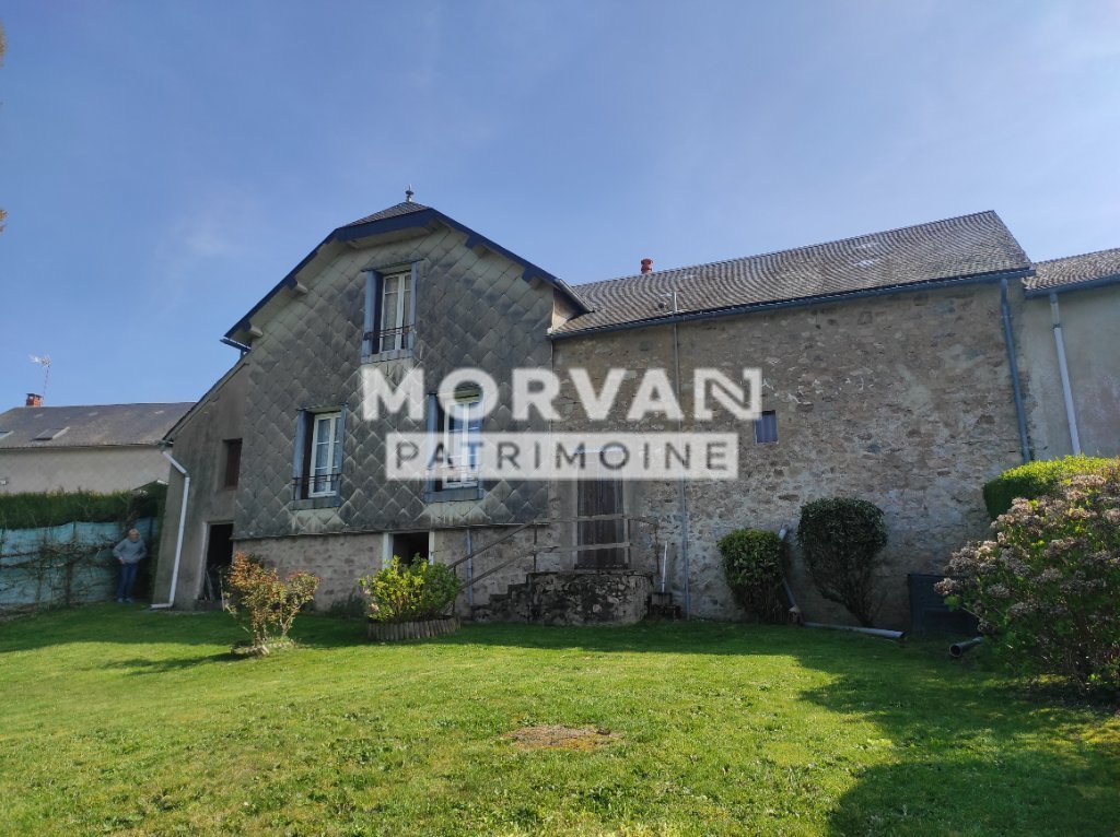 MAISON A VENDRE - CHATEAU CHINON CAMPAGNE - 102.11 m2 - 70�000�&euro;